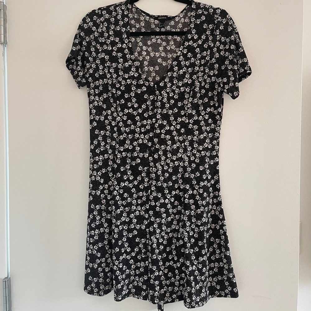 Forever 21 Black and White Sundress